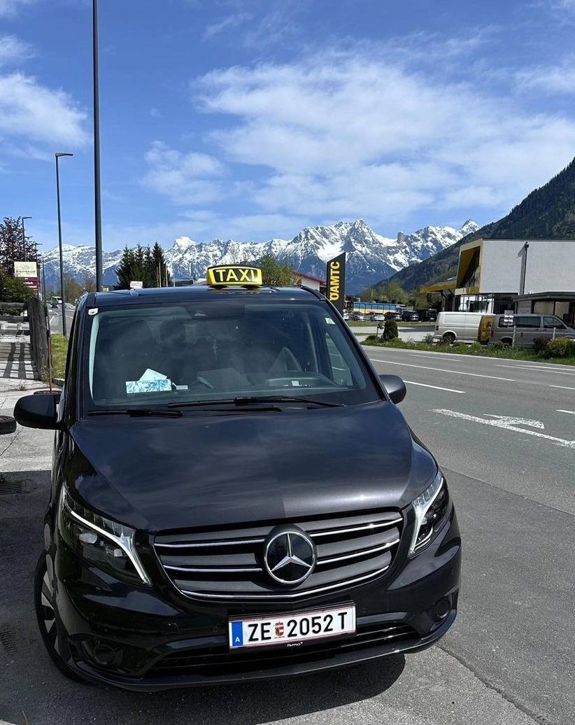 Mercedes-Benz VITO Tourer 2023 - Taxi Bär